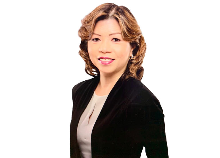 Headshot of Vickie Wong